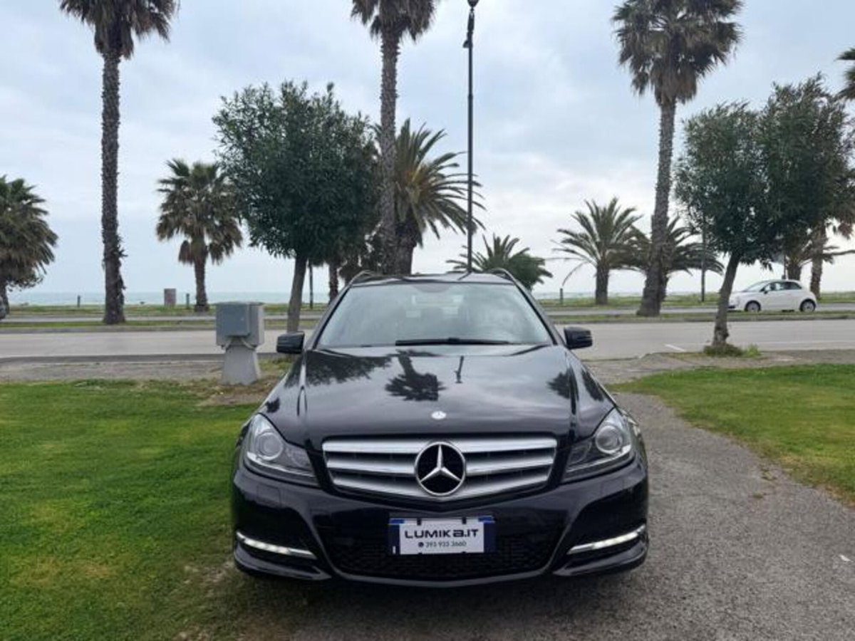 Mercedes-Benz Classe C Station Wagon 220 CDI 4Matic Elegance (3)