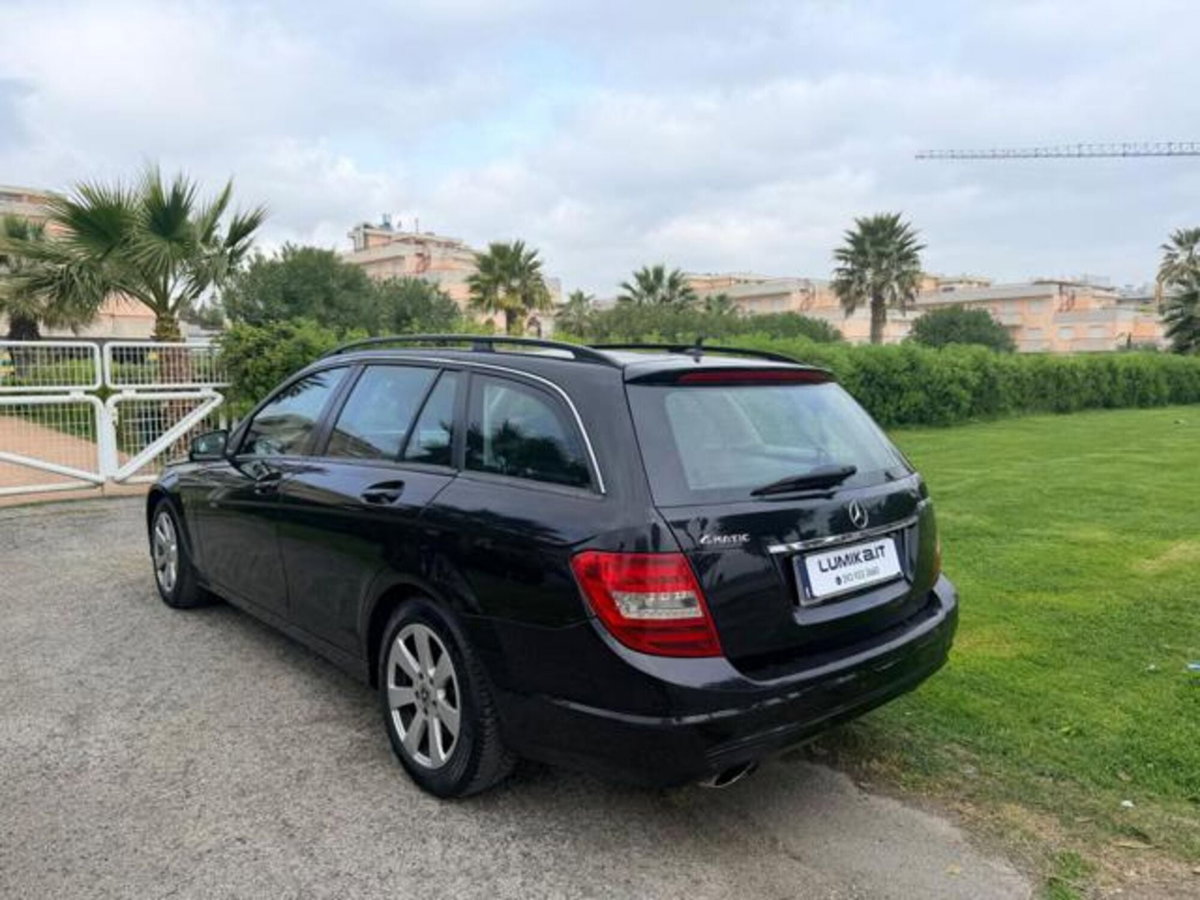 Mercedes-Benz Classe C Station Wagon 220 CDI 4Matic Elegance (4)