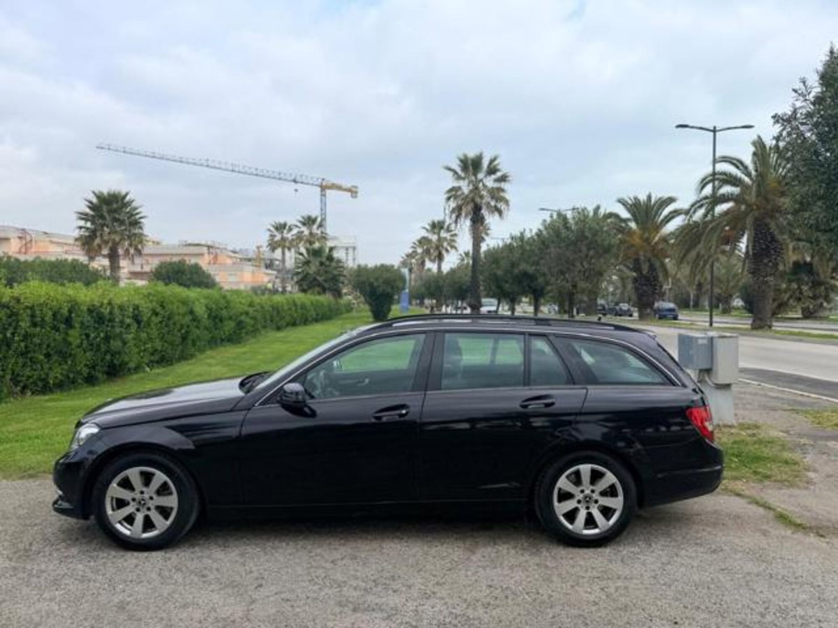 Mercedes-Benz Classe C Station Wagon 220 CDI 4Matic Elegance (5)