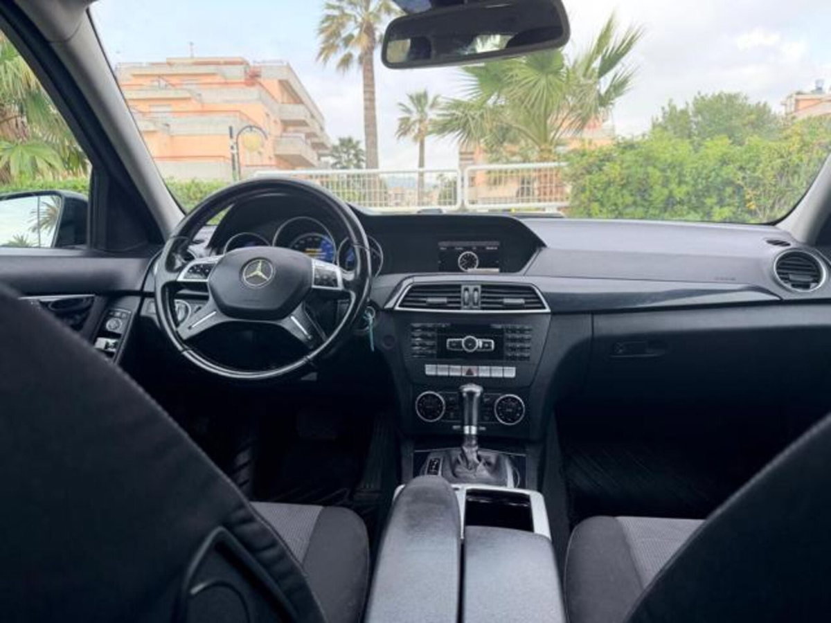 Mercedes-Benz Classe C Station Wagon 220 CDI 4Matic Elegance (8)