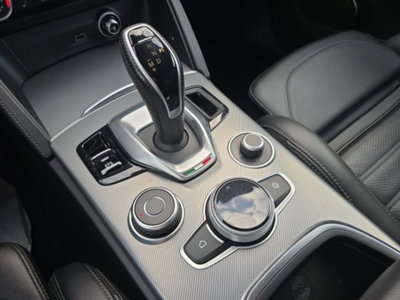 Alfa Romeo Stelvio Stelvio 2.2 Turbodiesel 210 CV AT8 Q4 Veloce (12)