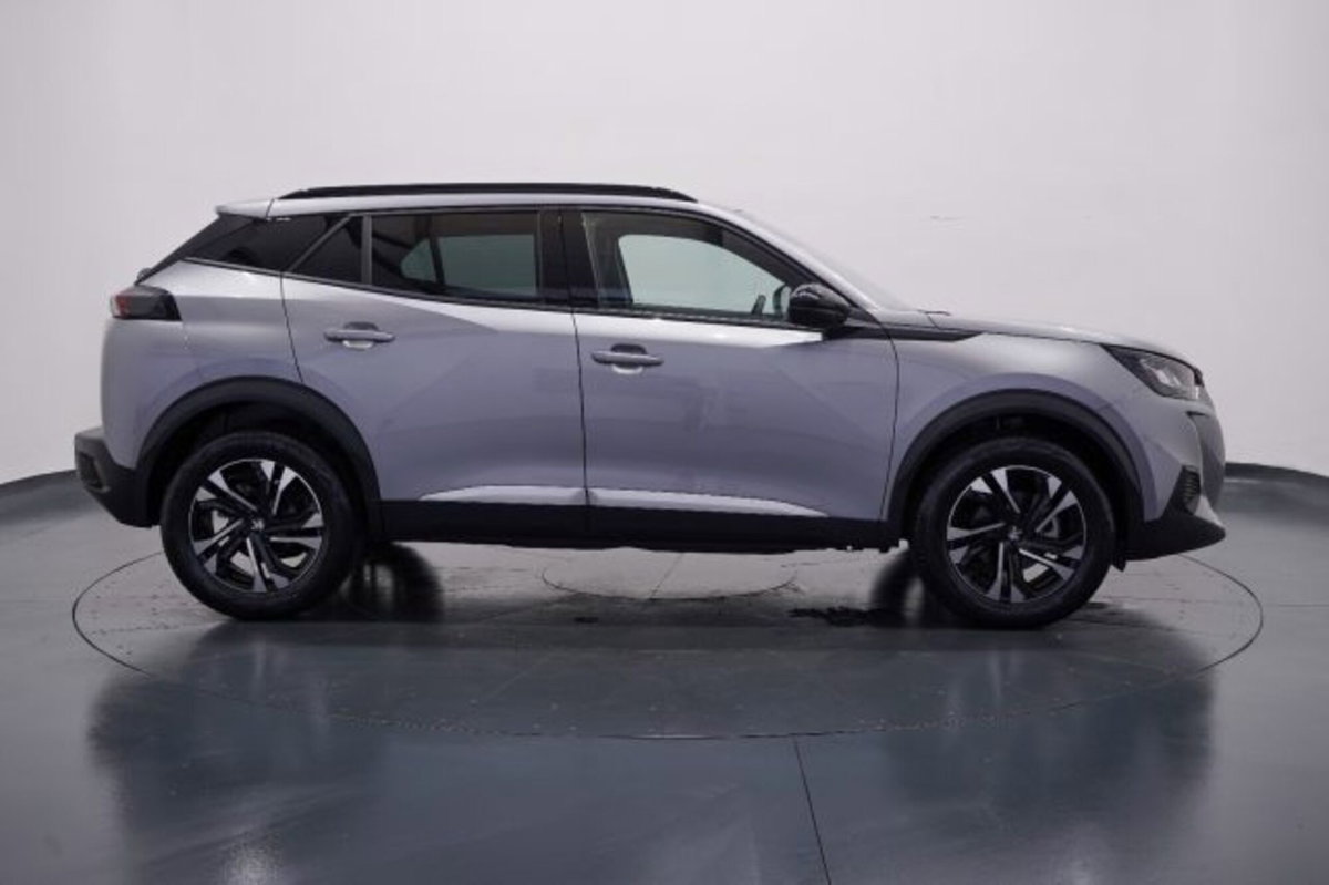 Peugeot 2008 PureTech 100 S&S Allure Pack (10)