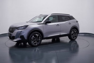 Peugeot 2008 PureTech 100 S&S Allure Pack (3)