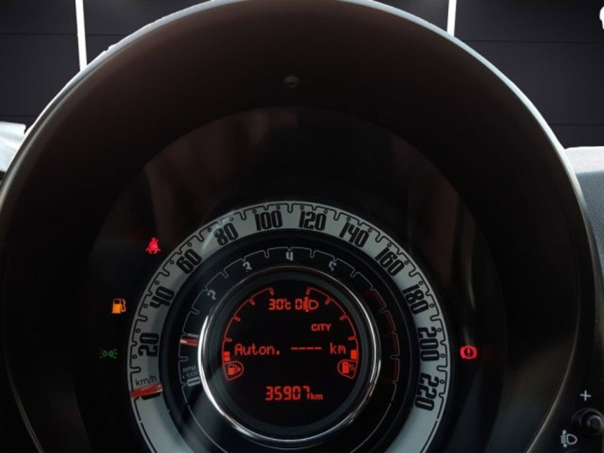 Fiat 500 1.0 Hybrid Dolcevita (10)