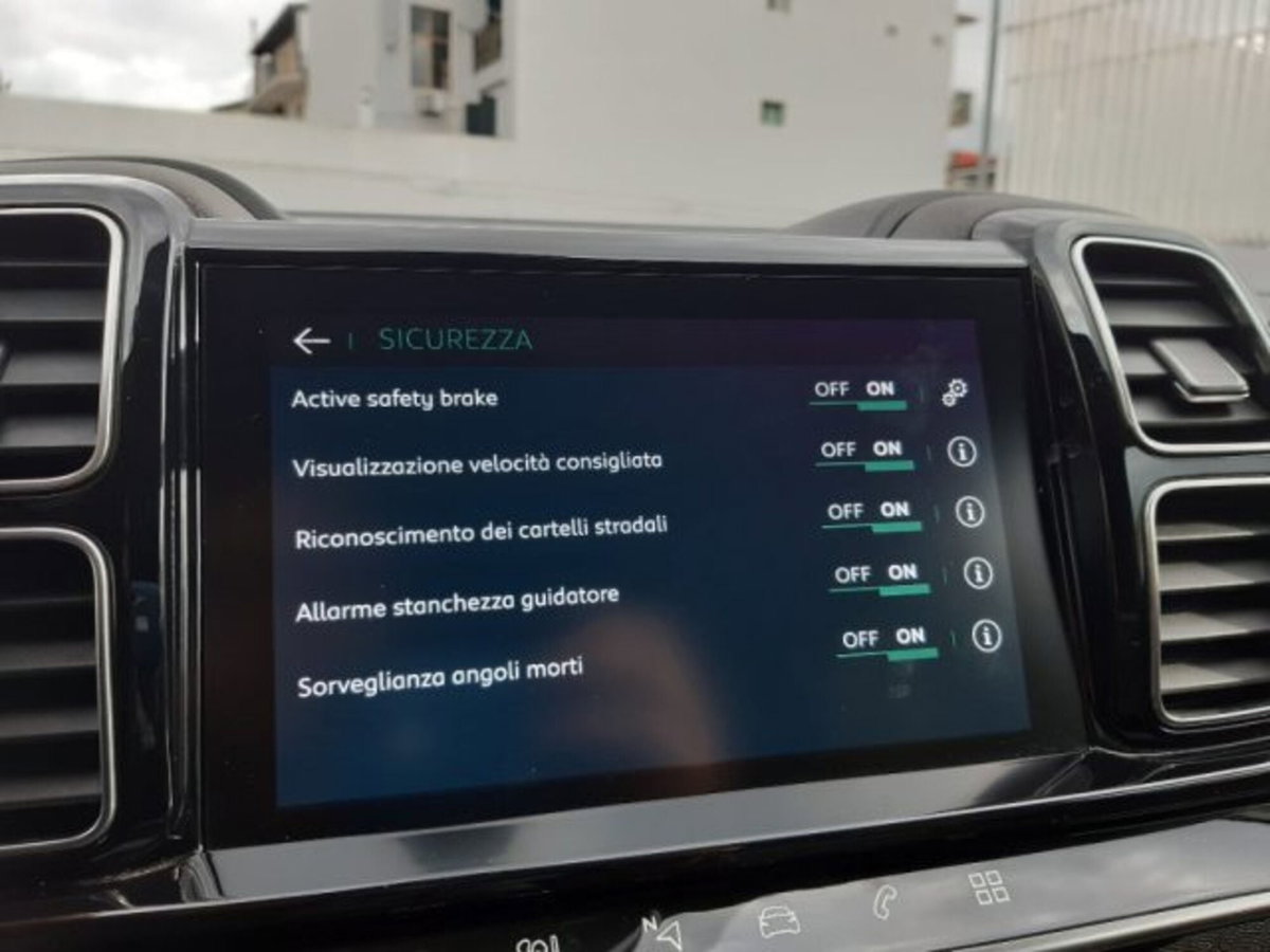 Citroen C5 Aircross Aircross Hybrid 225 E-EAT8 Shine (14)