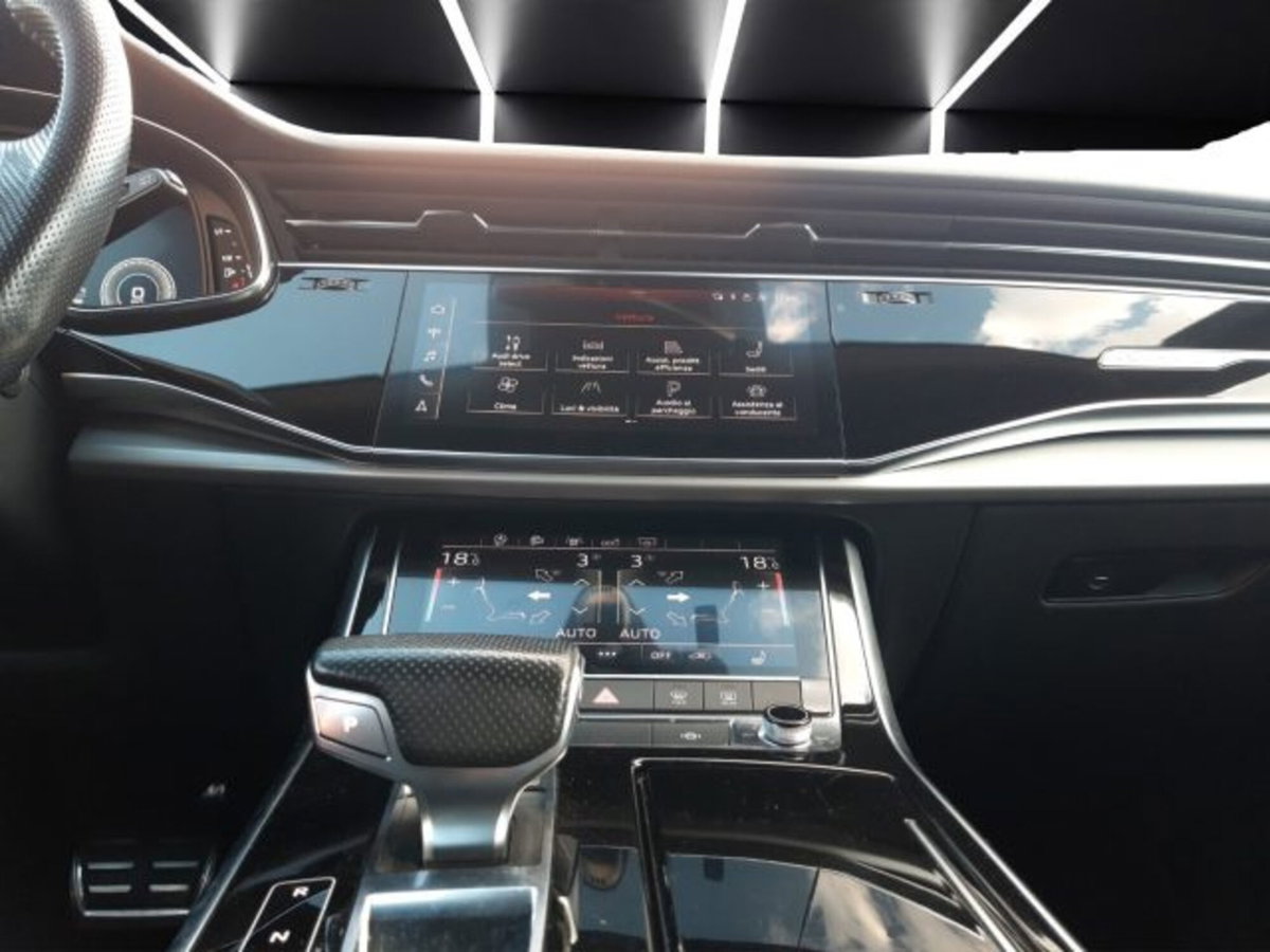 Audi Q8 Q8 50 TDI 286 CV quattro tiptronic Sport (15)