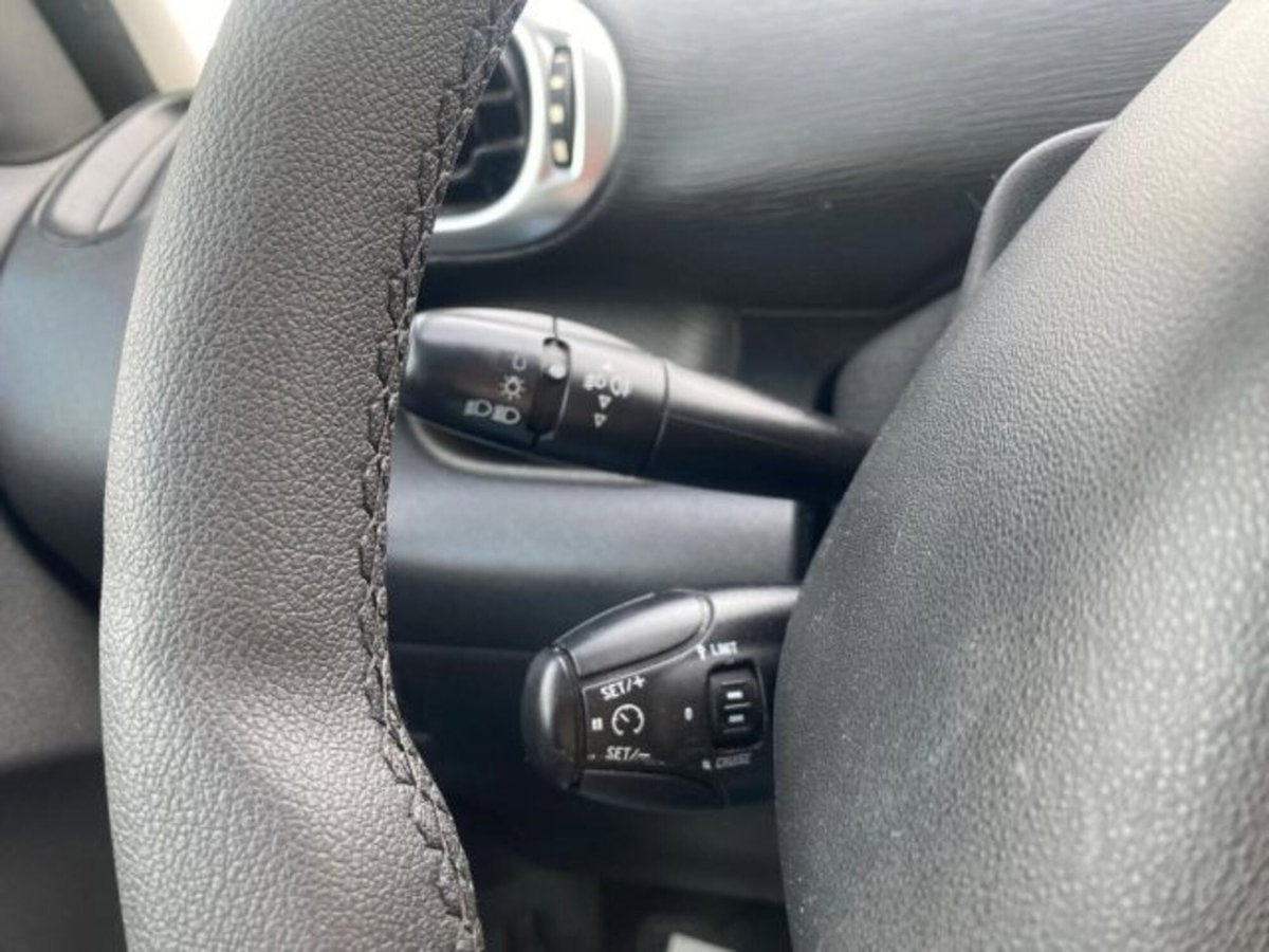 Citroen C3 Picasso 1.6 HDi 90 Exclusive Theatre (12)