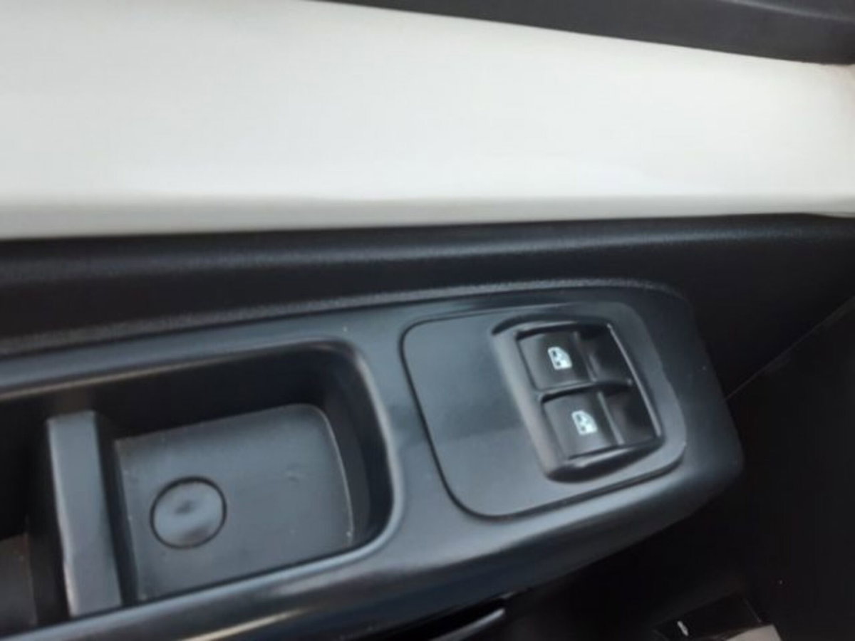 Fiat Fiorino QUBO 1.3 MJT 75CV SX (N1) (9)