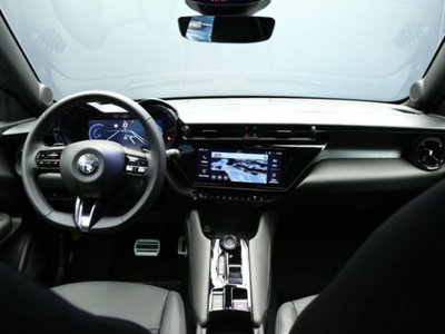 Alfa Romeo Junior 1.2 ibrida Speciale 145cv edct6 (11)