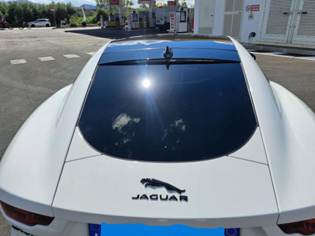 Jaguar F-Type Coupé 2.0 aut. Coupé R-Dynamic Black (18)