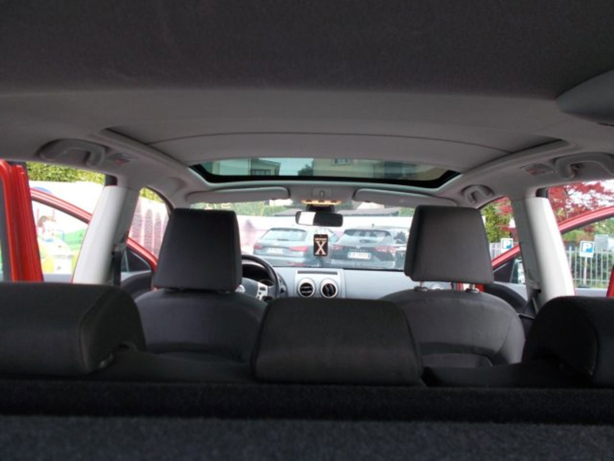 Nissan Qashqai 1.5 dCi Tekna (7)