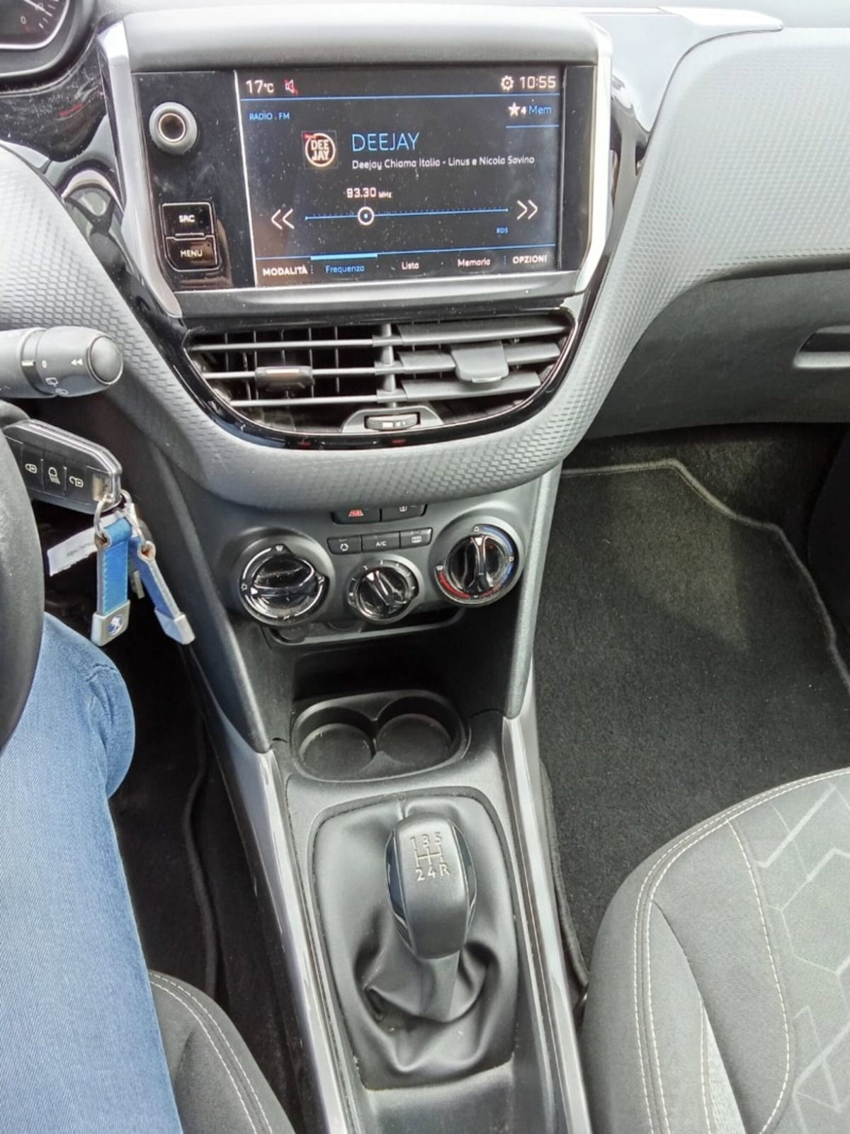 Peugeot 2008 BlueHDi 100 S&S Active (17)