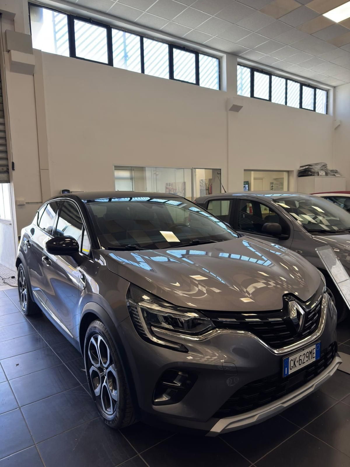 Renault Captur Full Hybrid E-Tech 145 CV Techno Fast Track