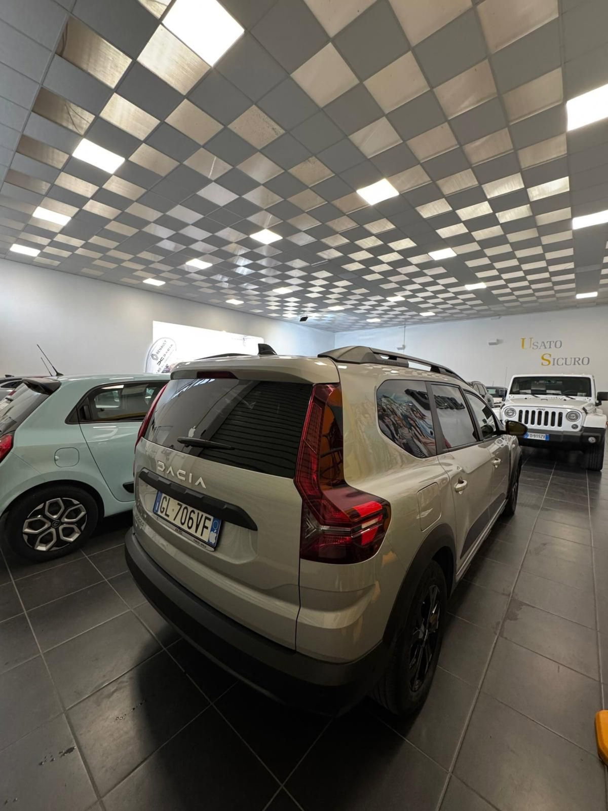 Dacia Jogger Jogger 1.0 TCe GPL 100 CV 7 posti Extreme (2)