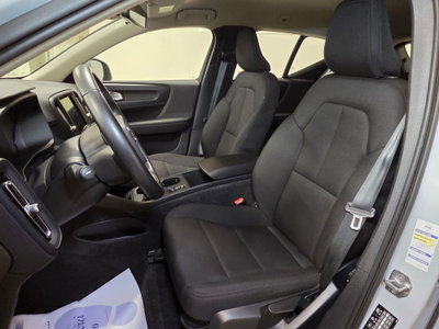 Volvo XC40 T3 Geartronic Momentum Core (9)