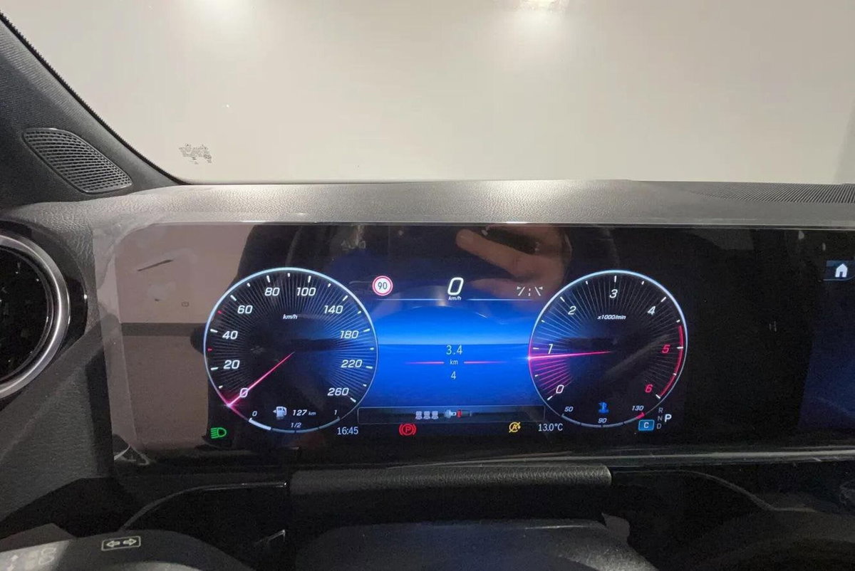 Mercedes-Benz GLA SUV 200 d Automatic Executive (11)