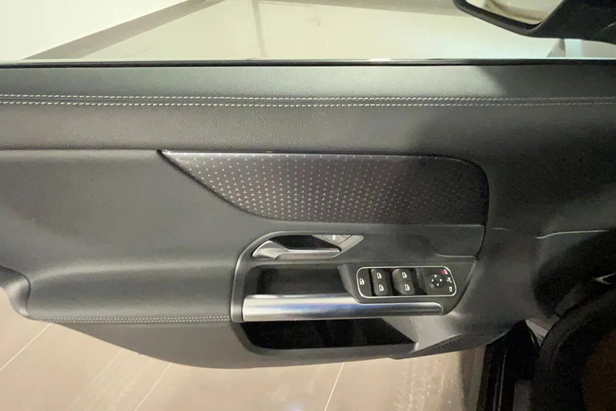 Mercedes-Benz GLA SUV 200 d Automatic Executive (17)