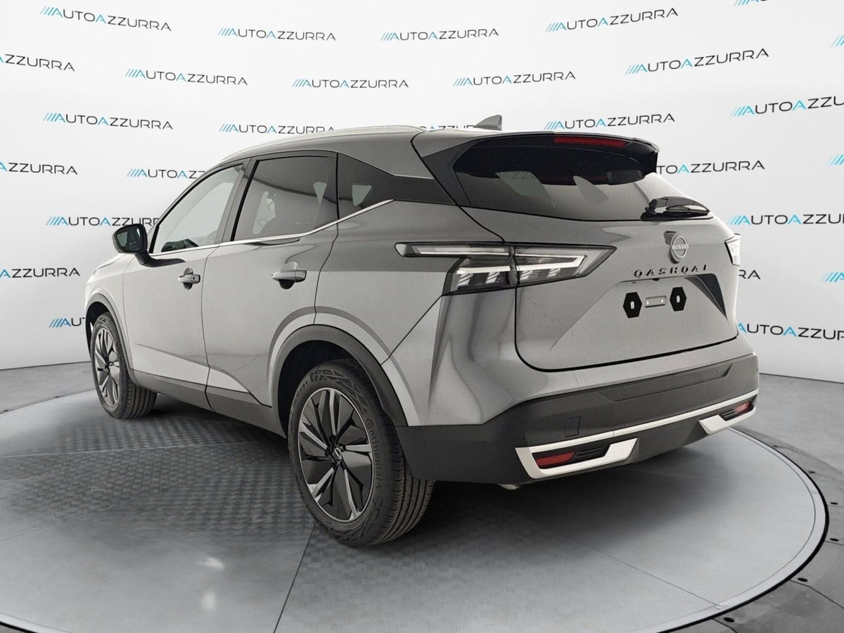 Nissan Qashqai 1.3 mhev Tekna 2wd 158cv xtronic (6)