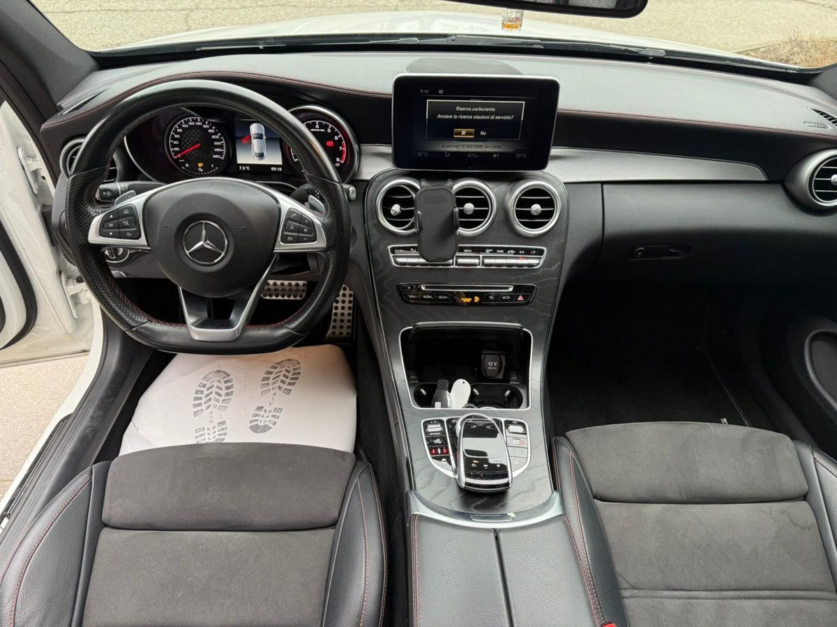 Mercedes-Benz Classe C Coupé 43 4Matic AMG Coupé (10)