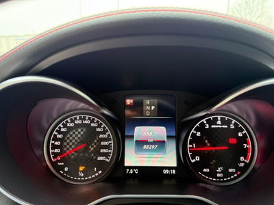 Mercedes-Benz Classe C Coupé 43 4Matic AMG Coupé (19)