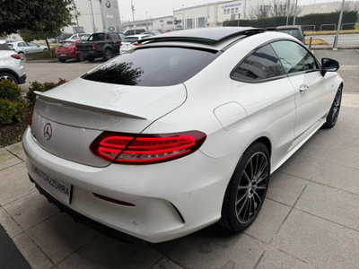 Mercedes-Benz Classe C Coupé 43 4Matic AMG Coupé (4)