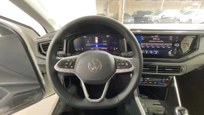 Volkswagen Polo 1.0 tsi Edition 95cv (9)