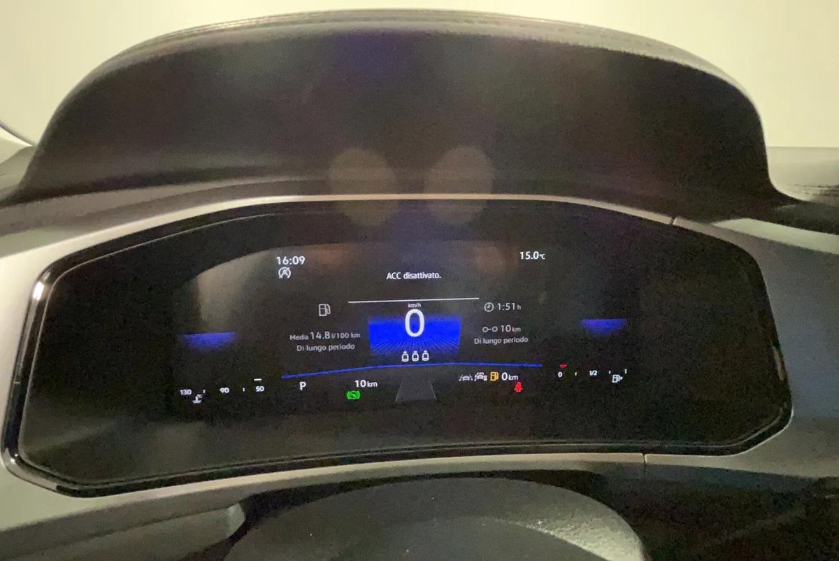 Volkswagen T-Roc 2.0 tdi Edition 150cv dsg (12)