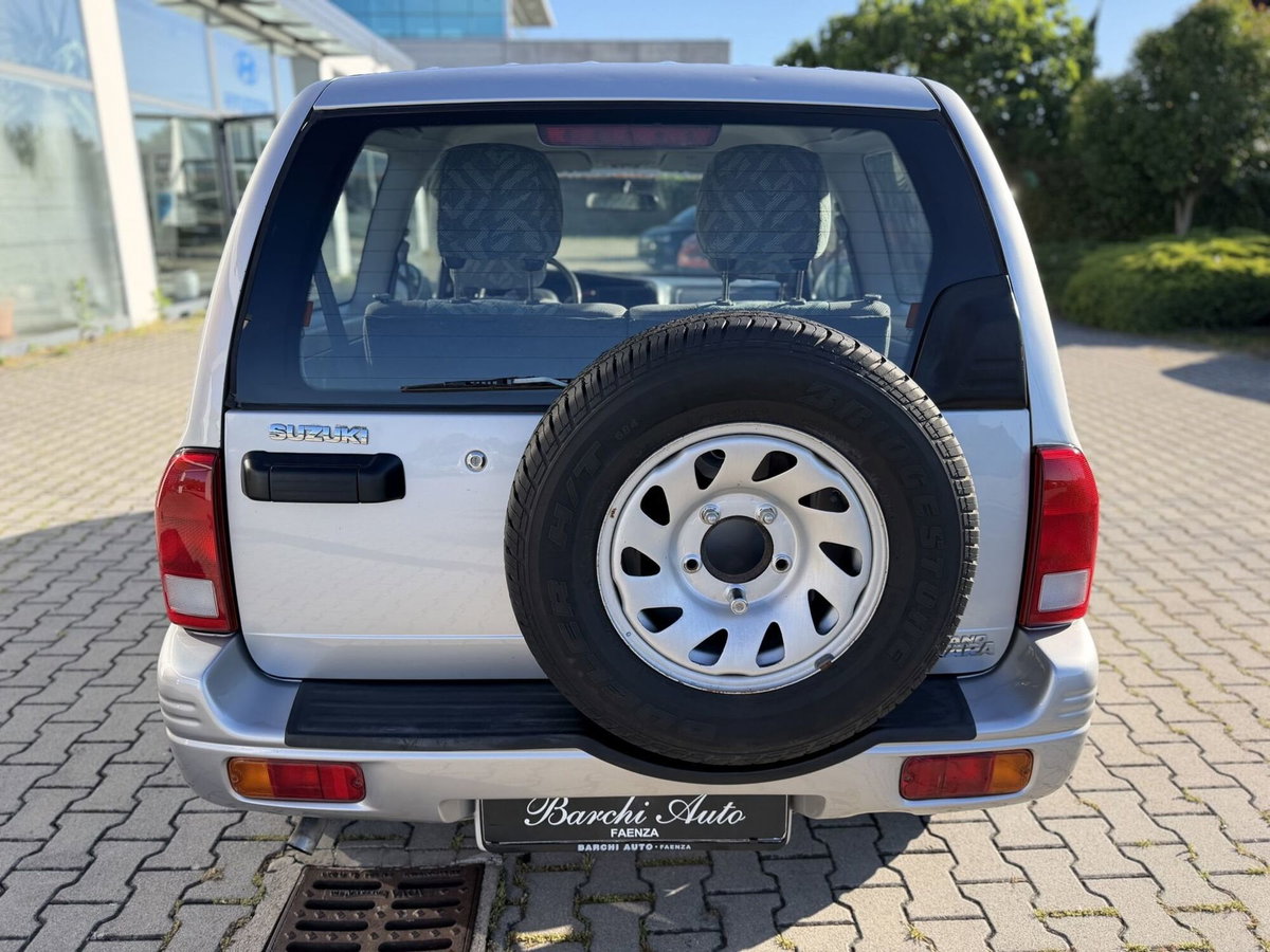 Suzuki Grand Vitara 16V cat 3 porte Cabriolet (6)