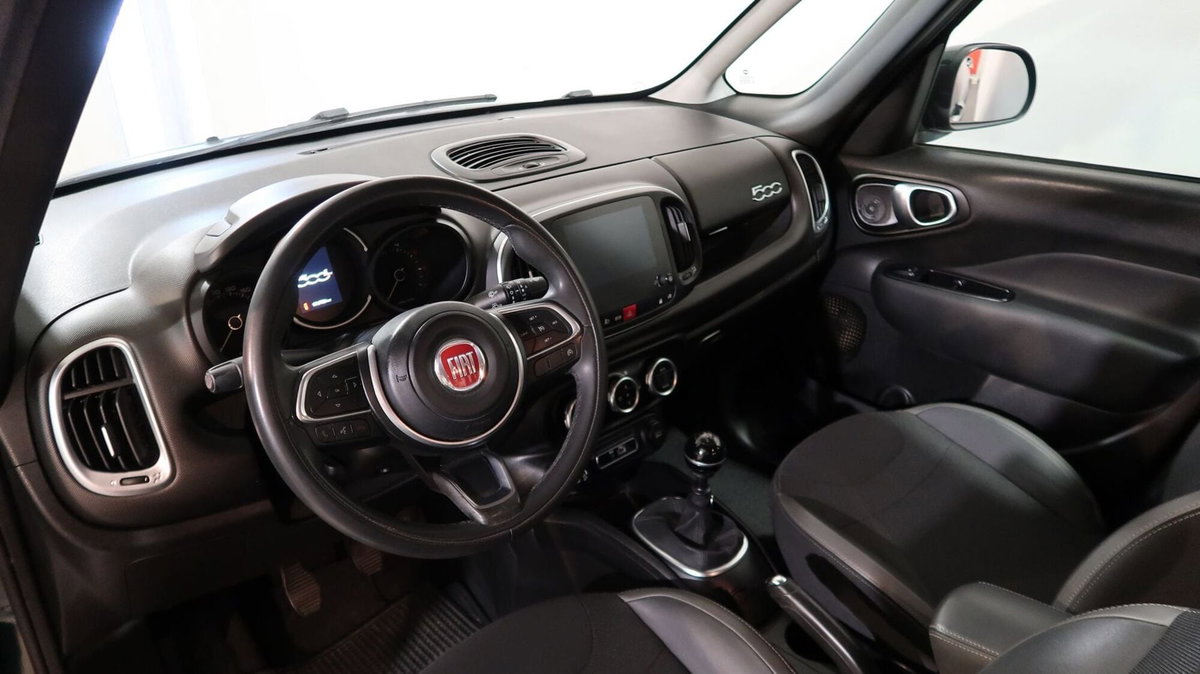 Fiat 500L 1.3 Multijet 95 CV Cross (2)