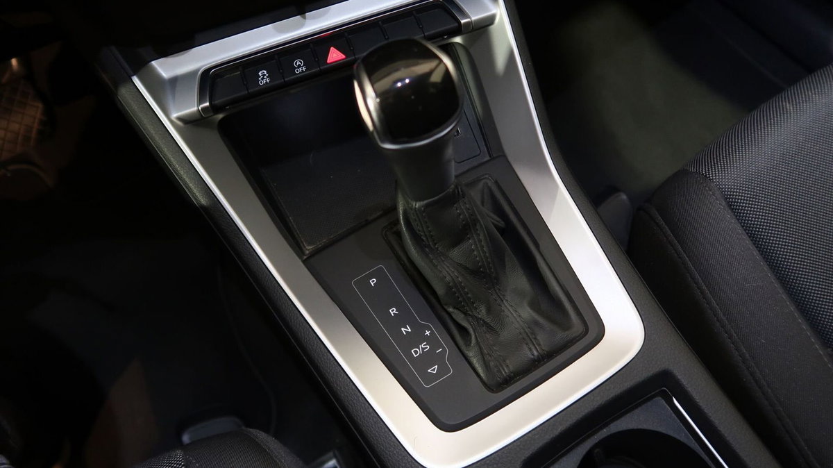 Audi Q3 35 2.0 tdi Business Advanced s-tronic (11)