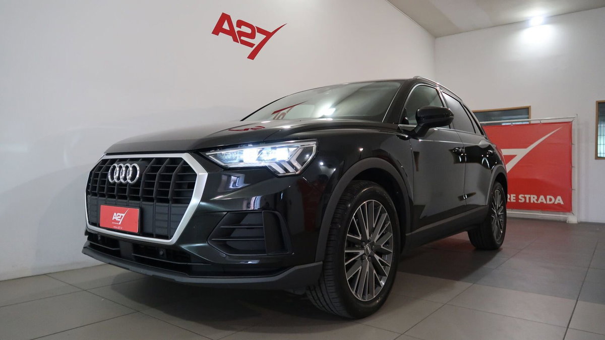 Audi Q3 35 2.0 tdi Business Advanced s-tronic (14)