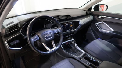 Audi Q3 35 2.0 tdi Business Advanced s-tronic (2)