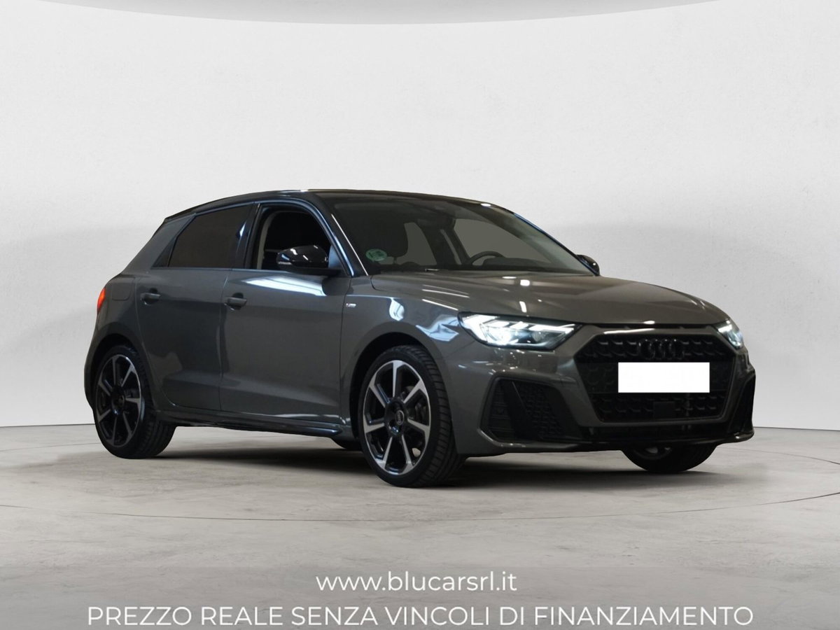 Audi A1 Sportback 30 1.0 tfsi S Line Edition 116cv s-tronic (2)