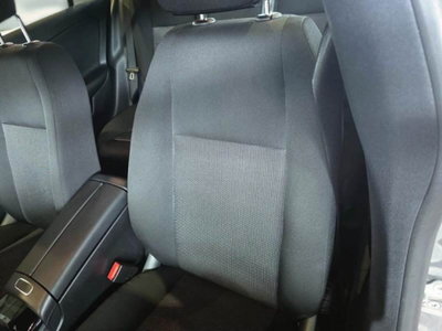 Mercedes-Benz CLA Shooting Brake 180 d Automatic Shooting Brake Business (4)