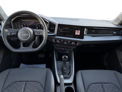 Audi A1 Sportback 30 TFSI S tronic Identity Black (8)
