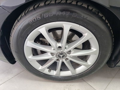 Mercedes-Benz Classe A 180 d Automatic Sport (19)