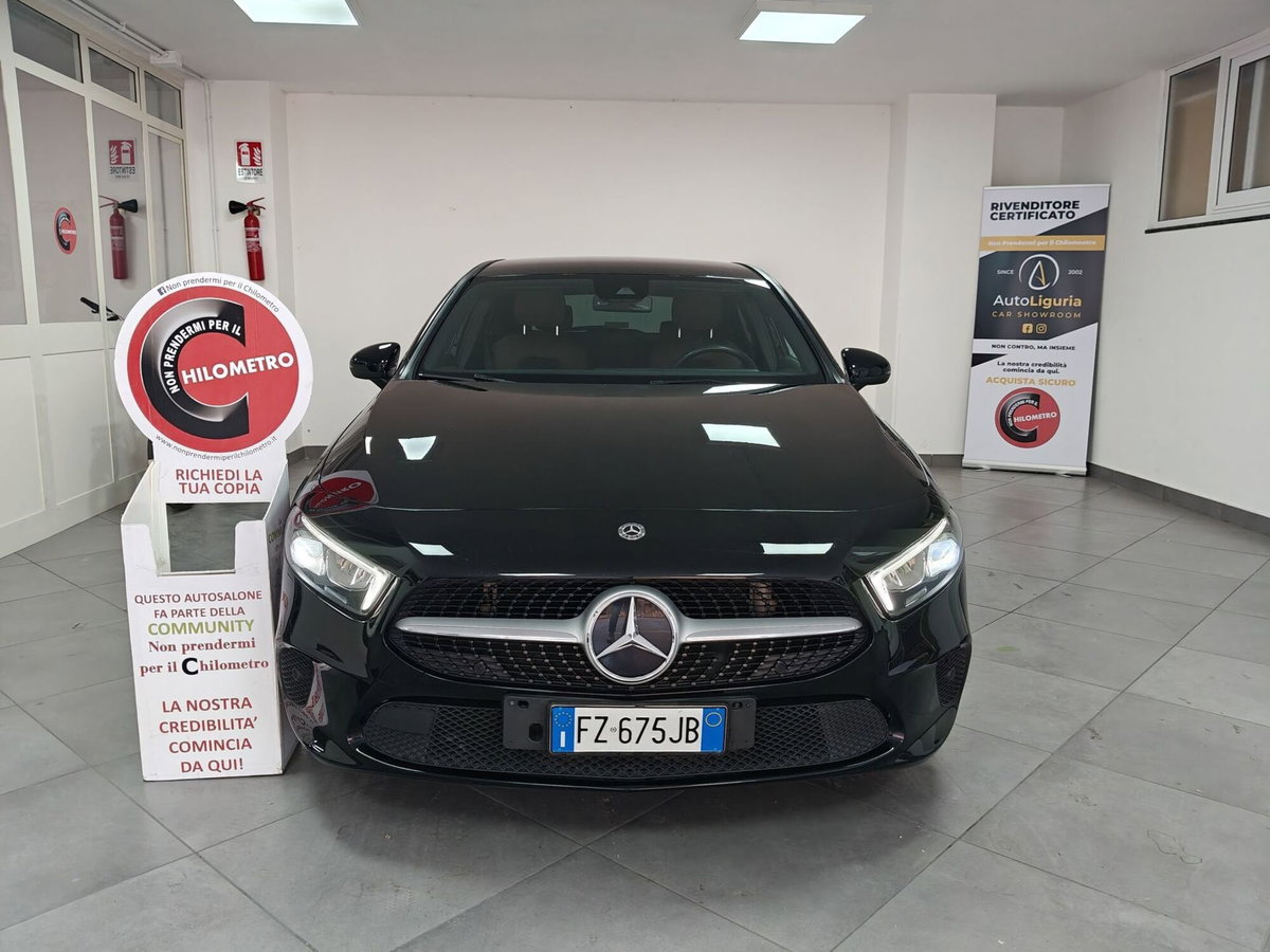 Mercedes-Benz Classe A 180 d Automatic Sport (2)