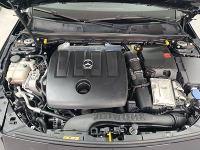 Mercedes-Benz Classe A 180 d Automatic Sport (20)