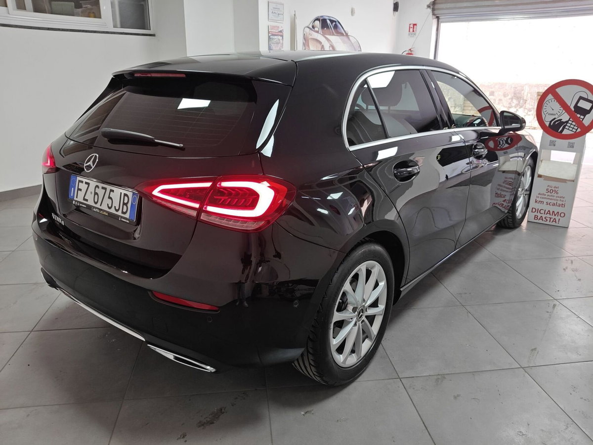 Mercedes-Benz Classe A 180 d Automatic Sport (5)