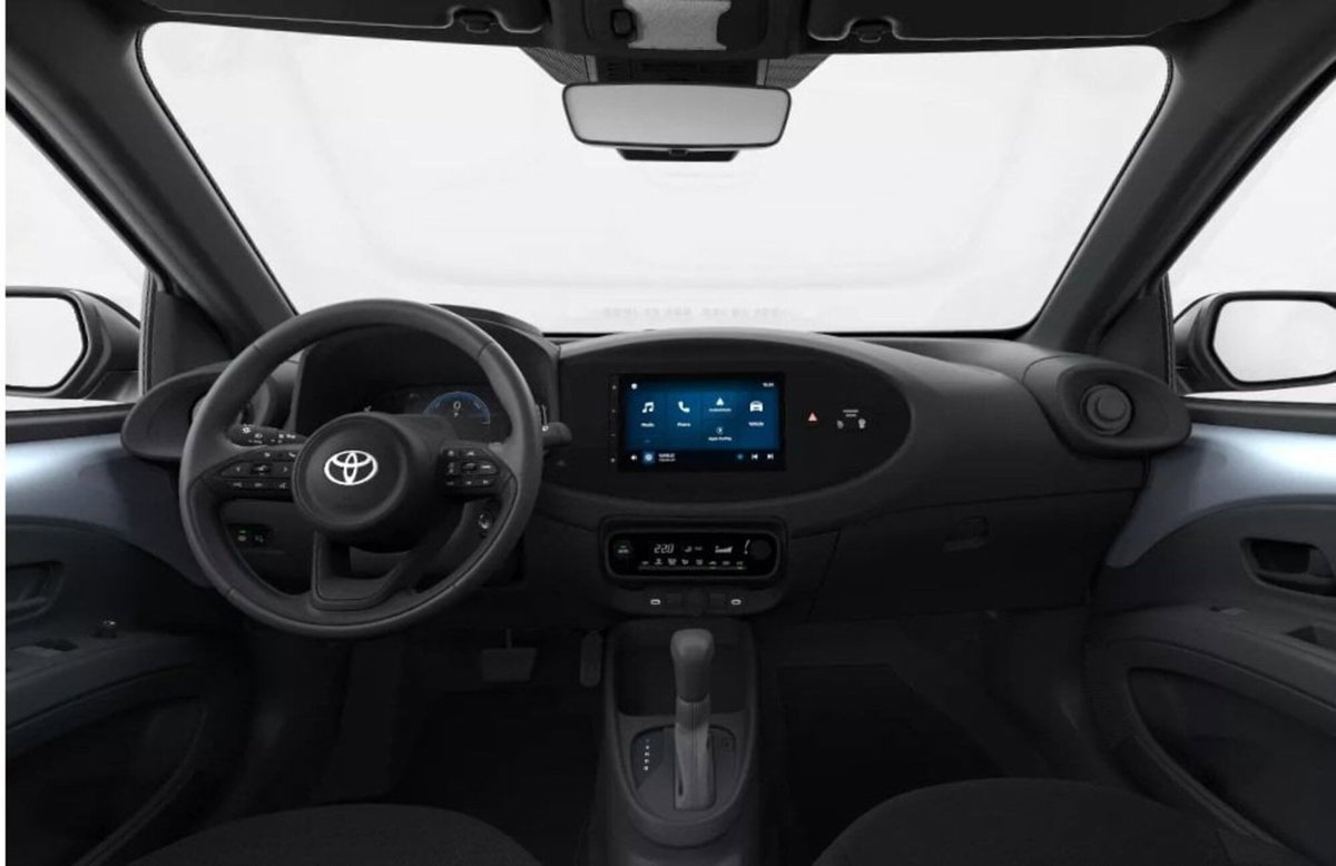 Toyota Aygo X 1.5 hybrid e-cvt (5)