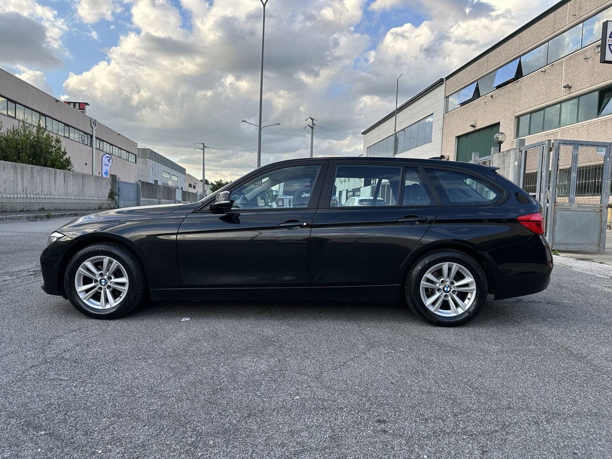 BMW Serie 3 318d Business Advantage (3)