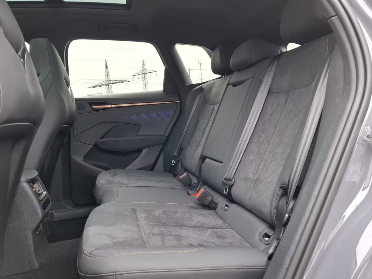Cupra Terramar 1.5 hybrid 150cv dsg (19)