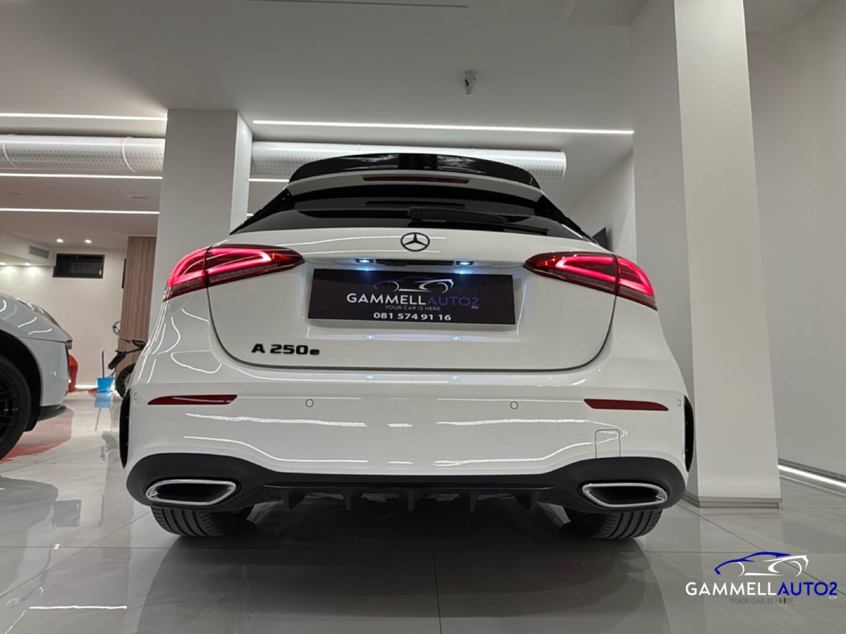Mercedes-Benz Classe A 250 e Automatic EQ-Power Premium (12)