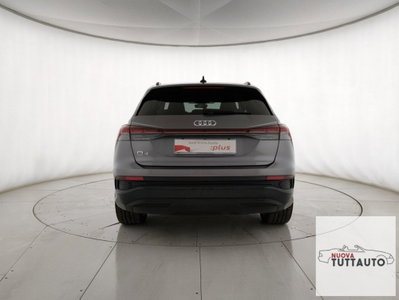 Audi Q4 Q4 45 e-tron quattro Business Advanced (10)