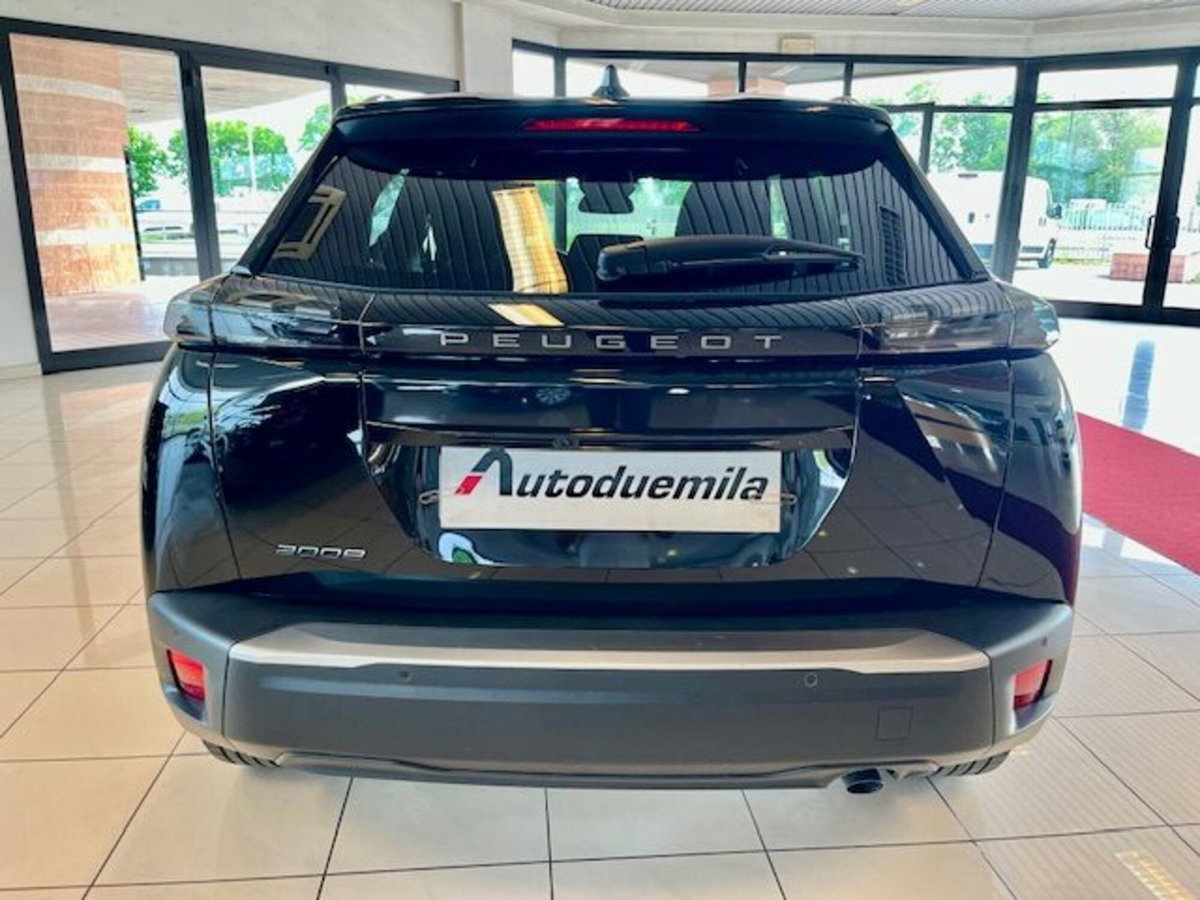 Peugeot 2008 PureTech 100 S&S Allure (5)