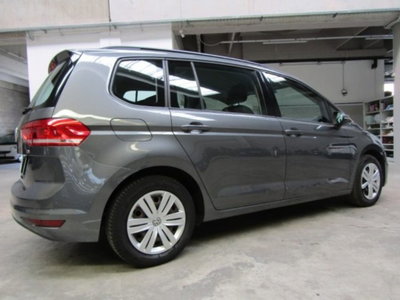 Volkswagen Touran 1.6 TDI 115 CV SCR Trendline BlueMotion Technology (5)