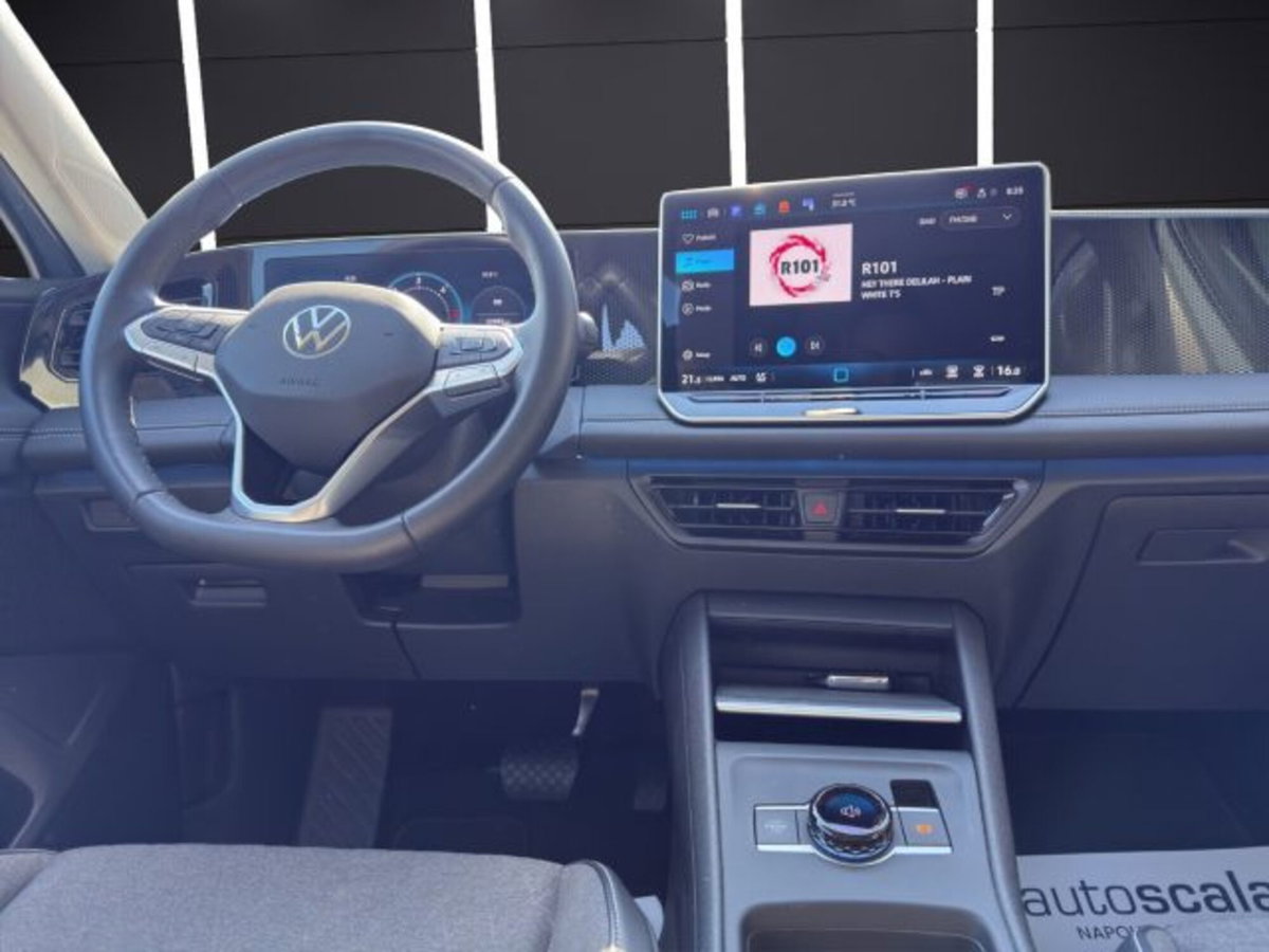 Volkswagen Tiguan Allspace 2.0 tdi Life 150cv dsg (14)