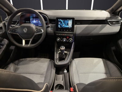 Renault Clio 1.0 tce Techno Gpl 100cv (13)
