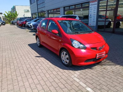Toyota Aygo 1.0 12V VVT-i 5 porte Sol (3)