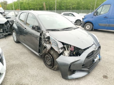 Toyota Yaris 1.5 Hybrid 5 porte Energy (3)